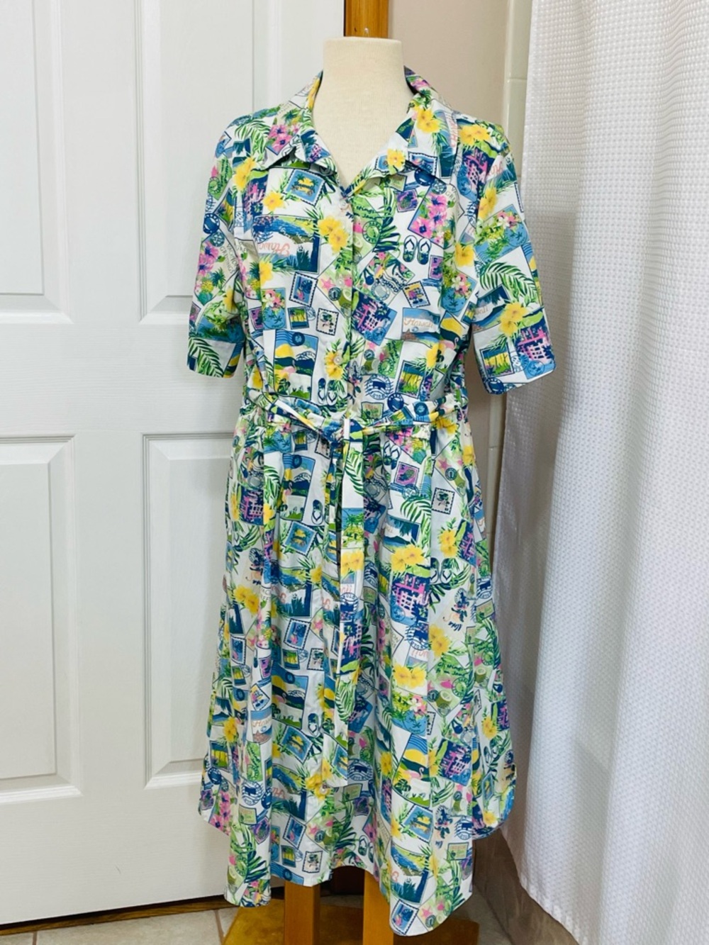 Studio Park, Hawaii postcard shirt dress new without tag XL Midi
